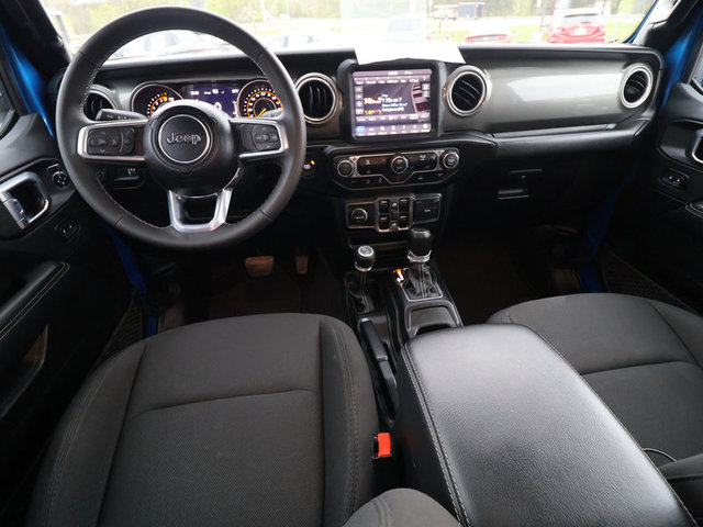 2023 Jeep Gladiator Overland 4WD