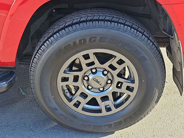 2020 Toyota 4Runner Venture 4WD