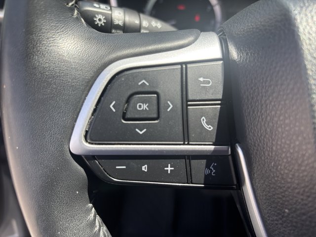 2023 Toyota Highlander XLE FWD