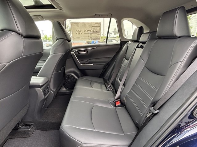 2025 Toyota RAV4 XLE Premium FWD