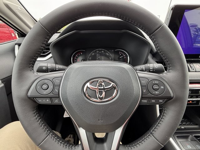 2025 Toyota RAV4 XLE Premium FWD
