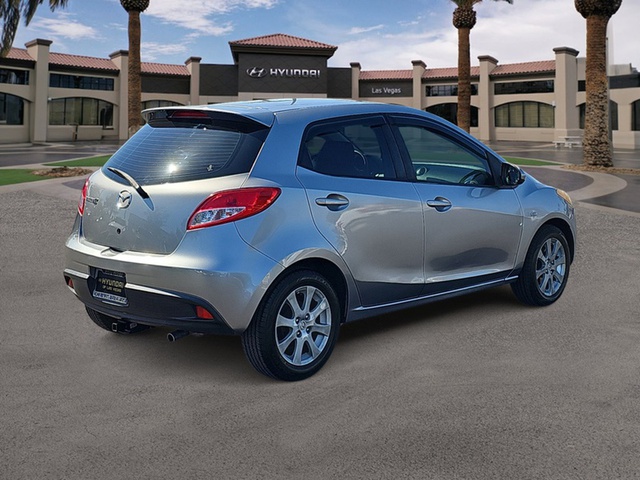 2011 Mazda Mazda2 Touring