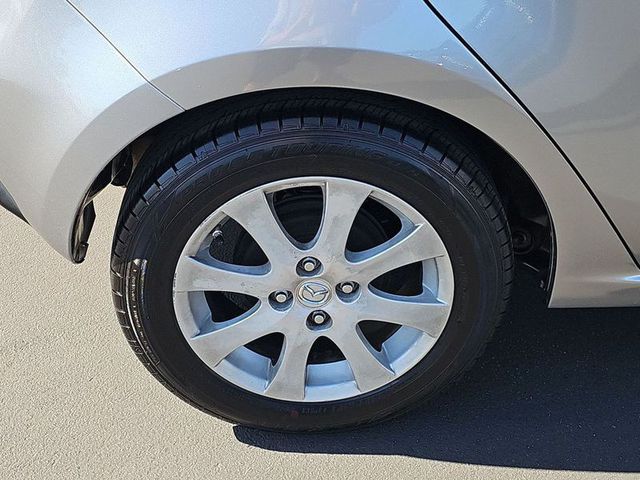 2011 Mazda Mazda2 Touring