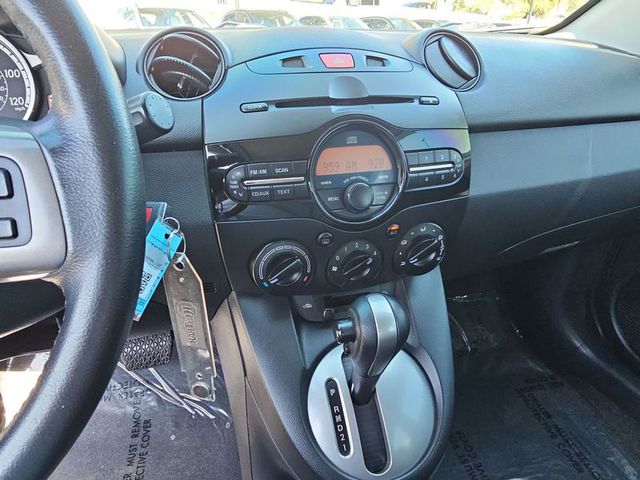 2011 Mazda Mazda2 Touring
