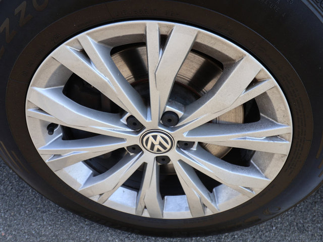 2018 Volkswagen Tiguan SE FWD