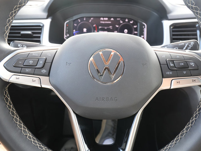 2022 Volkswagen Atlas SE w/Technology 4MOTION Cros