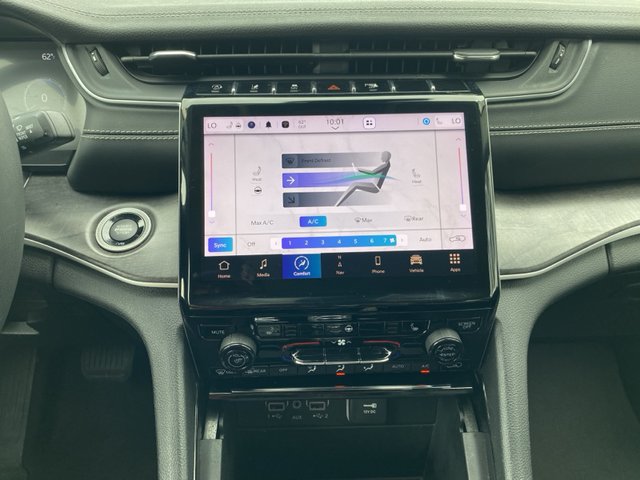 2023 Jeep Grand Cherokee Limited 4WD