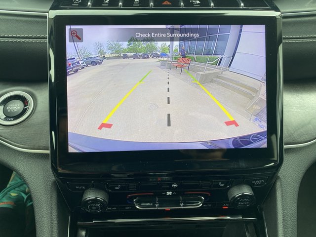 2023 Jeep Grand Cherokee Limited 4WD