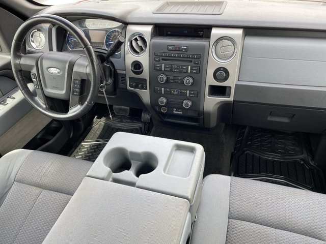 2011 Ford F-150 XLT 2WD 145WB