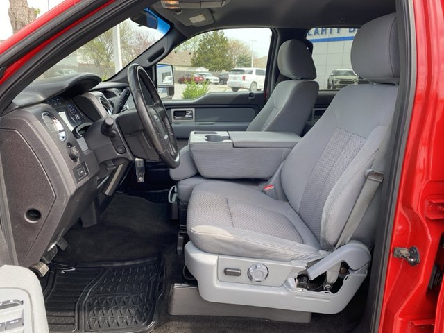 2011 Ford F-150 XLT 2WD 145WB