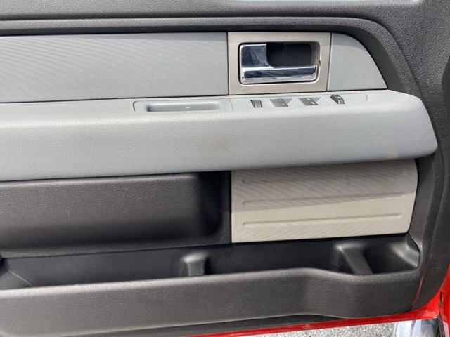 2011 Ford F-150 XLT 2WD 145WB