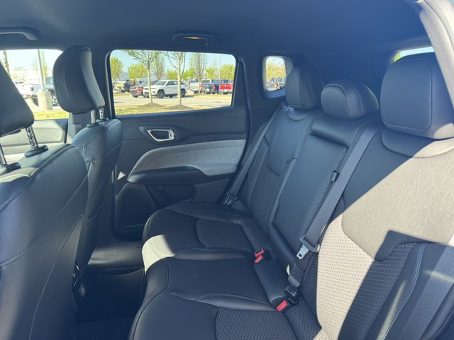 2025 Jeep Compass Latitude 4WD