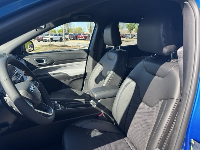 2025 Jeep Compass Latitude 4WD