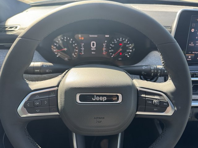 2025 Jeep Compass Latitude 4WD
