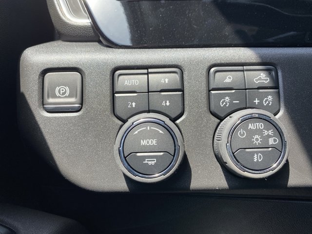 2025 Chevrolet Silverado 1500 LTZ 4WD 147WB