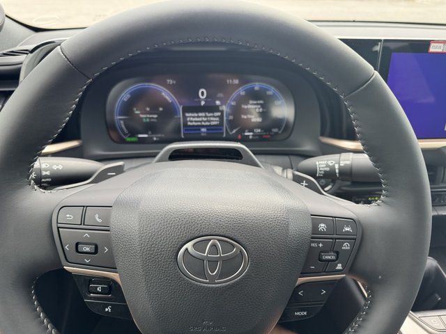 2025 Toyota Crown Platinum AWD