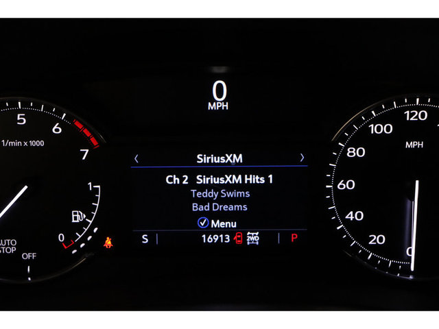 2022 Cadillac XT4 Premium Luxury AWD