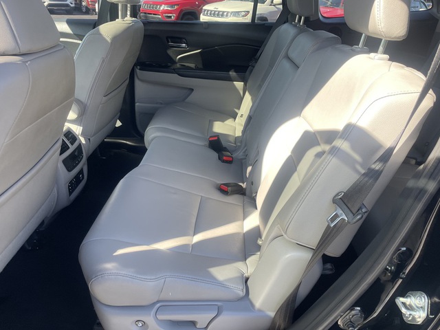 2017 Honda Pilot Touring AWD
