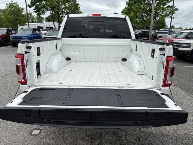 2023 Ford F-150 LARIAT 4WD 5.5ft Box