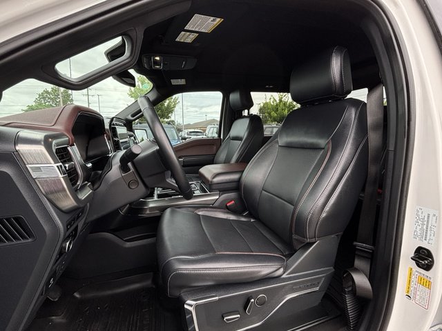 2023 Ford F-150 LARIAT 4WD 5.5ft Box
