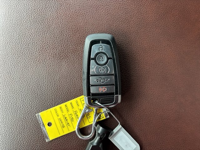 2023 Ford F-150 LARIAT 4WD 5.5ft Box