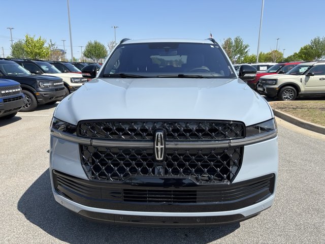 2025 Lincoln Navigator Reserve 4WD