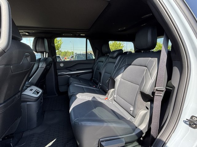 2025 Lincoln Navigator Reserve 4WD