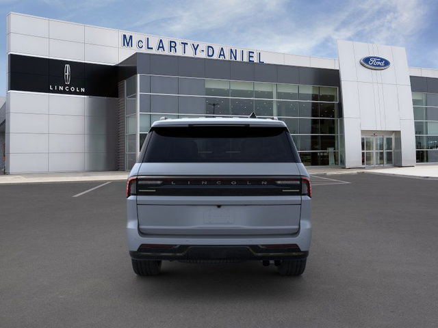 2025 Lincoln Navigator Reserve 4WD