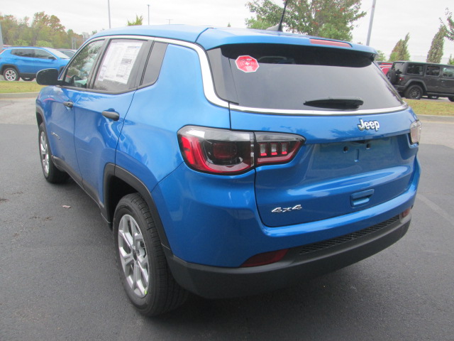 2025 Jeep Compass Sport 4WD