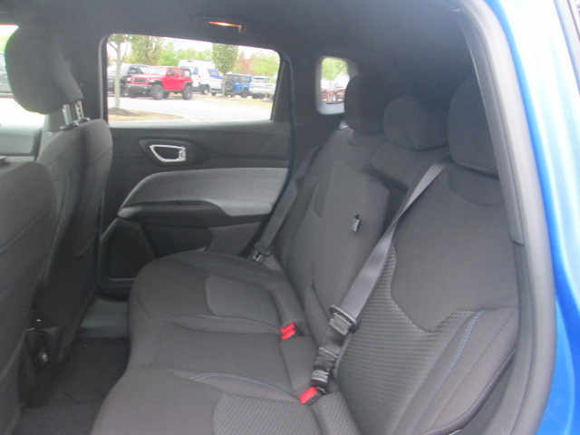 2025 Jeep Compass Sport 4WD