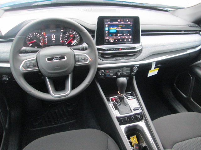 2025 Jeep Compass Sport 4WD