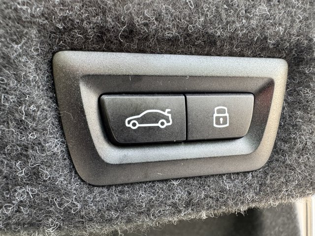 2024 BMW 5 Series 530i