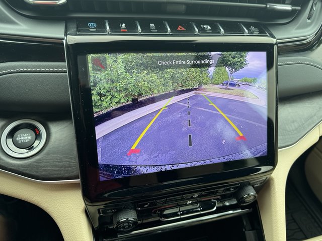 2023 Jeep Grand Cherokee 4WD 4xe