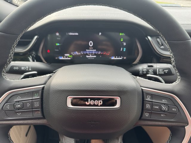 2023 Jeep Grand Cherokee 4WD 4xe