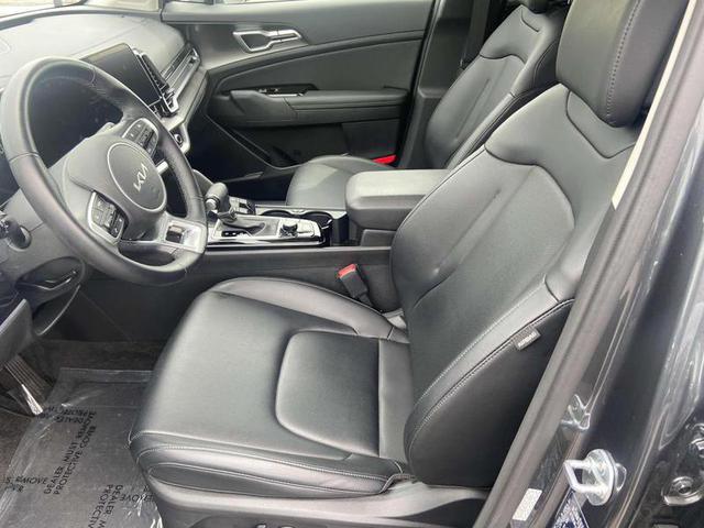 2024 Kia Sportage EX FWD