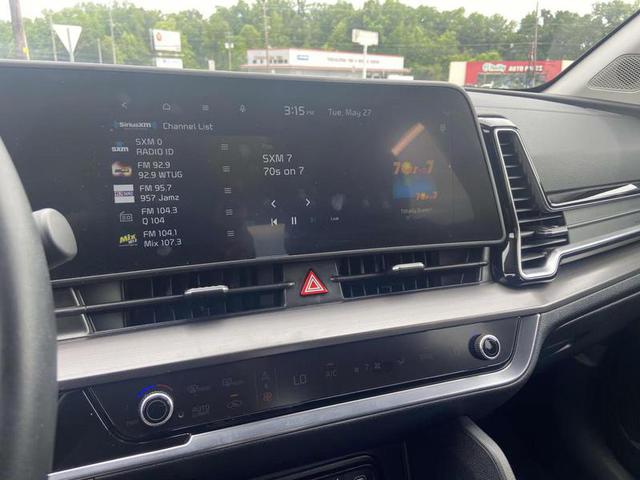 2024 Kia Sportage EX FWD