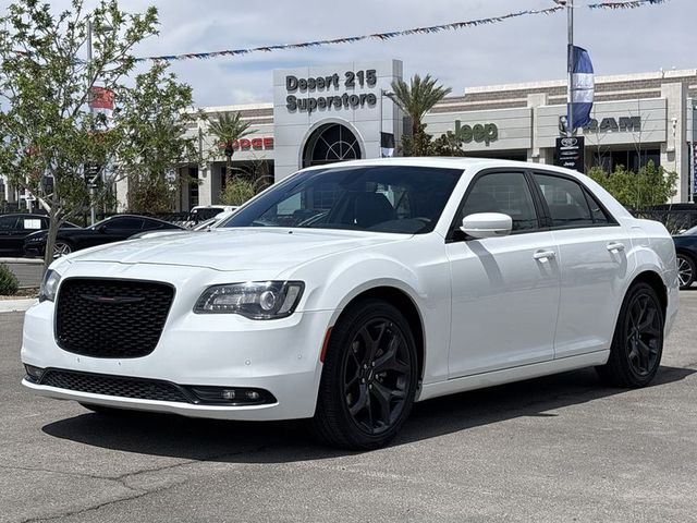 2023 Chrysler 300 S RWD