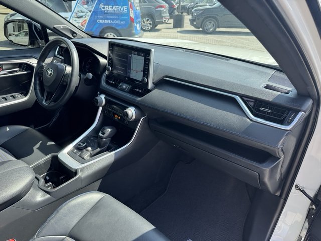2022 Toyota RAV4 Hybrid XSE AWD