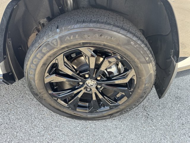 2022 Toyota RAV4 Hybrid XSE AWD