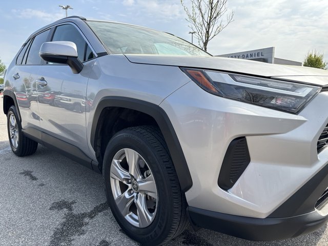 2023 Toyota RAV4 XLE FWD