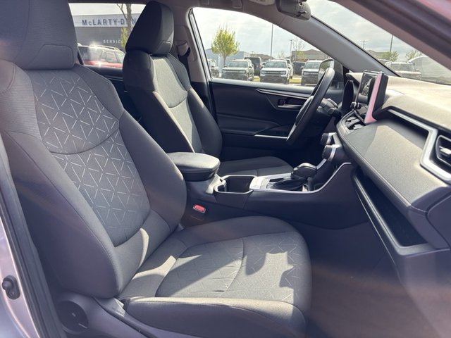 2023 Toyota RAV4 XLE FWD