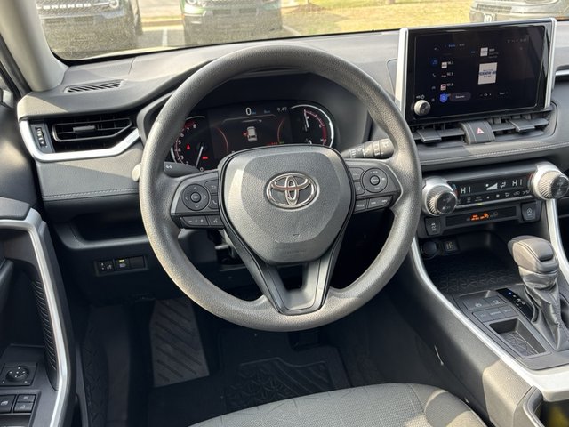 2023 Toyota RAV4 XLE FWD