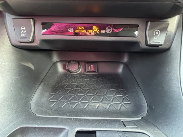 2023 Toyota RAV4 XLE FWD