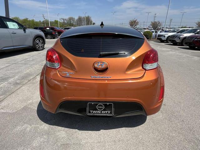 2016 Hyundai Veloster 