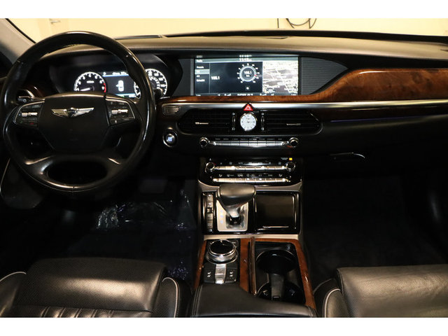 2018 Genesis G90 3.3T Premium RWD