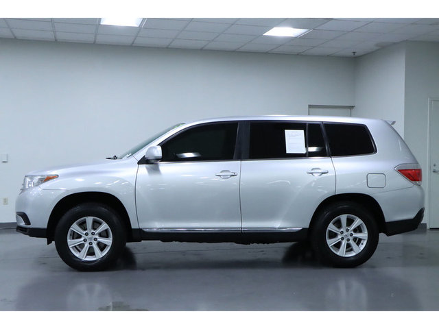 2013 Toyota Highlander Plus FWD