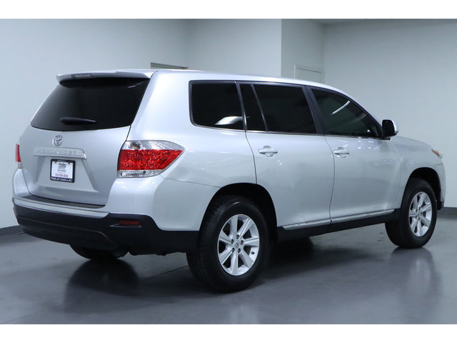 2013 Toyota Highlander Plus FWD
