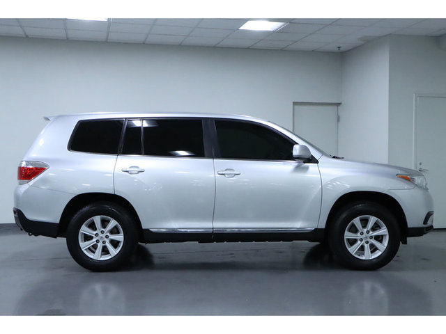 2013 Toyota Highlander Plus FWD