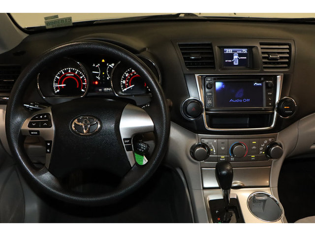 2013 Toyota Highlander Plus FWD