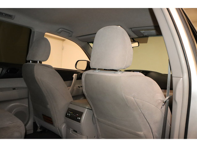 2013 Toyota Highlander Plus FWD